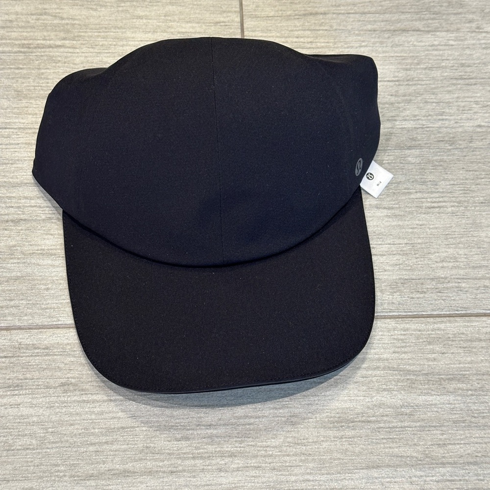 Lululemon Fast and Free Running Hat s/m